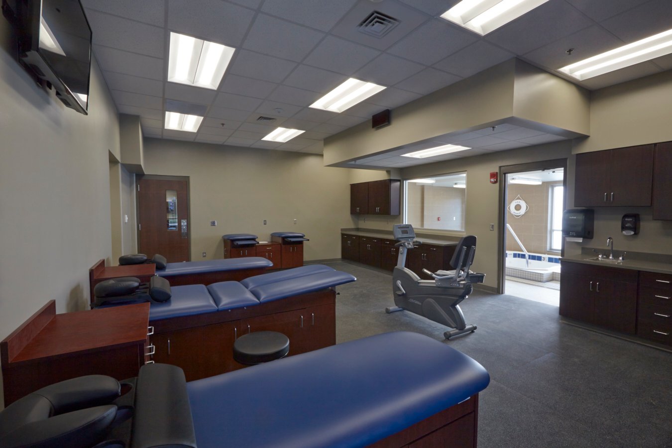 university-of-kentucky-bell-soccer-pt-room