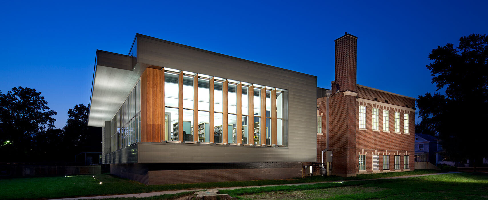 shawnee-library-exterior-sideview