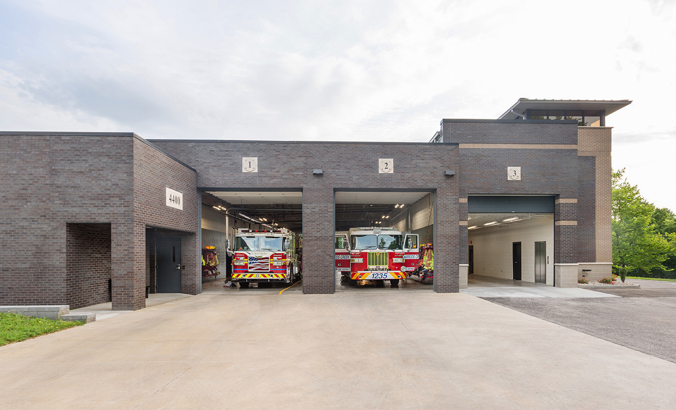 st-matthews-fire-district-station-rendering-trucks