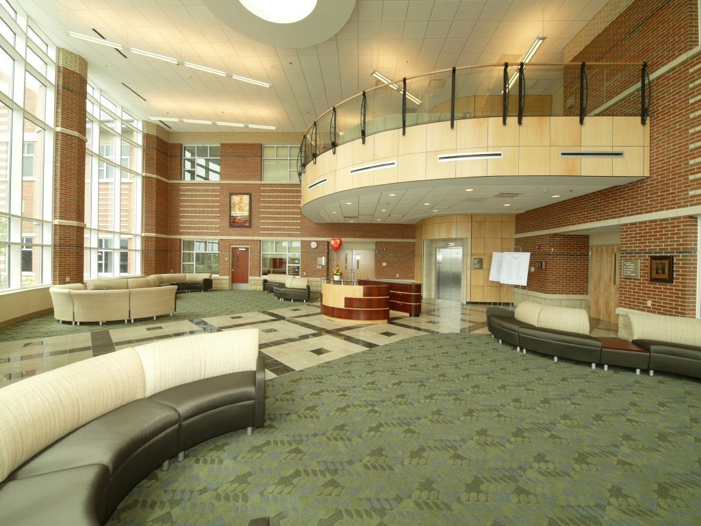fleming-county-hospital-lobby-sideview