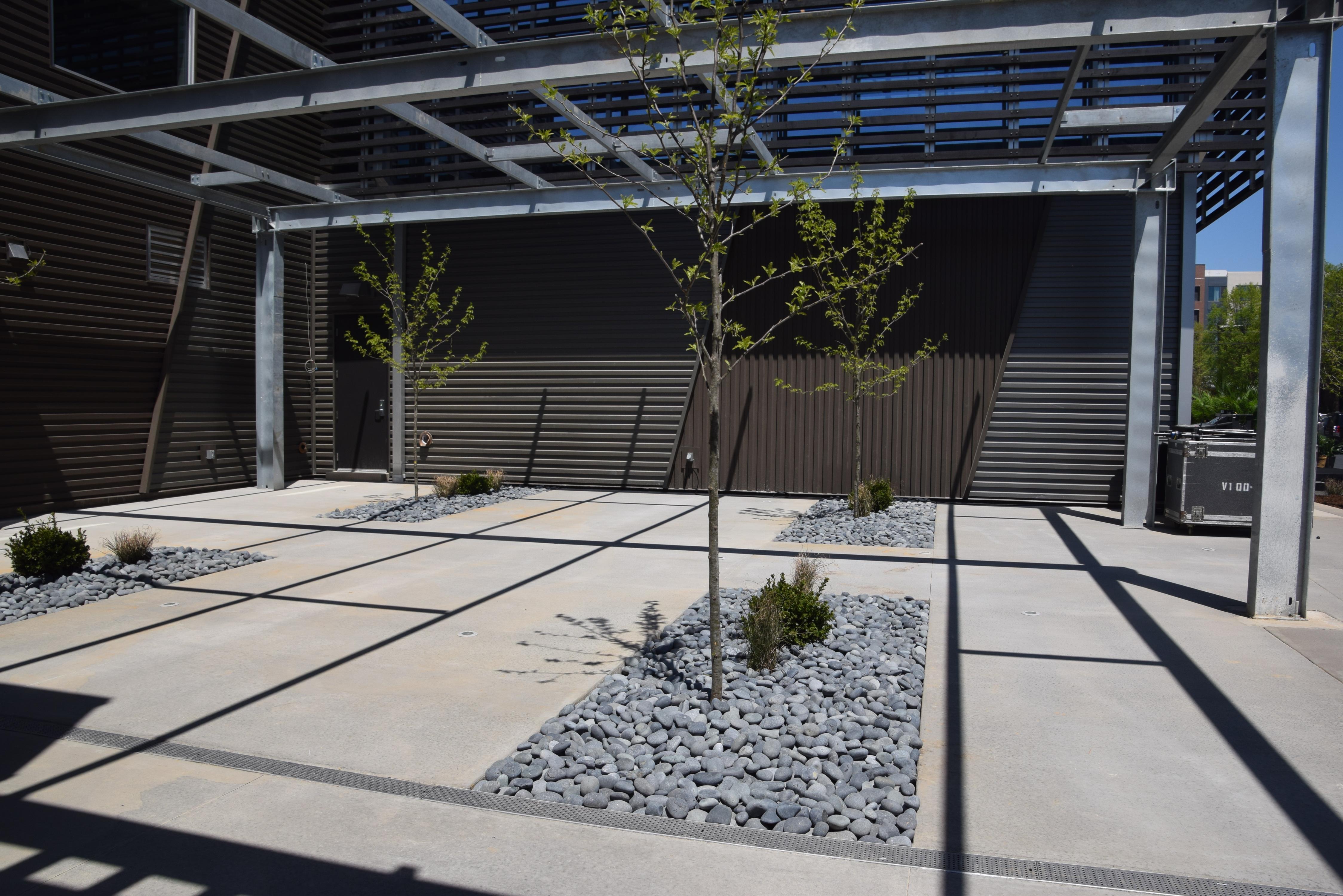 rabbit-hole-distillery-green-roof