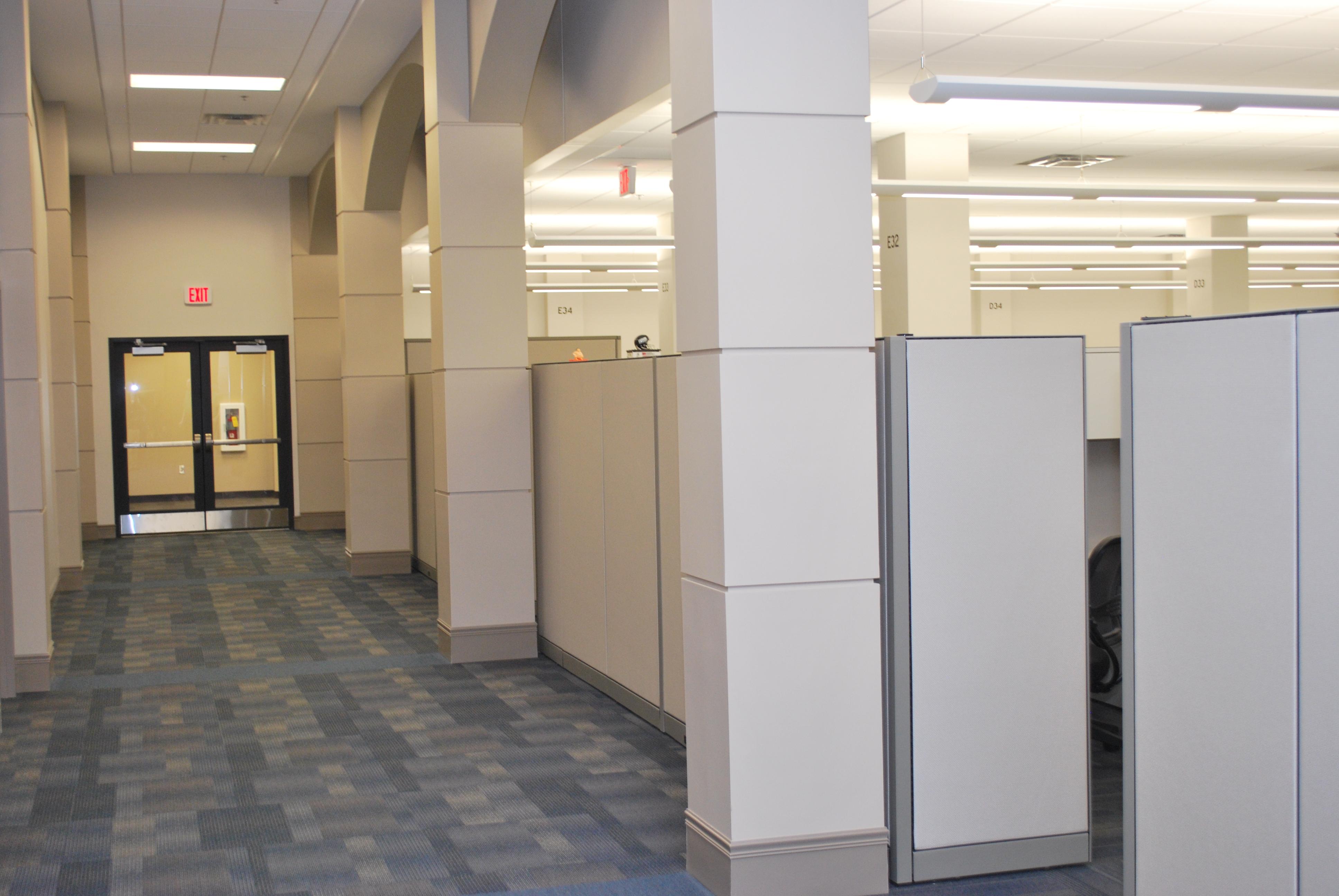 wright-patterson-airforce-base-office-hallway