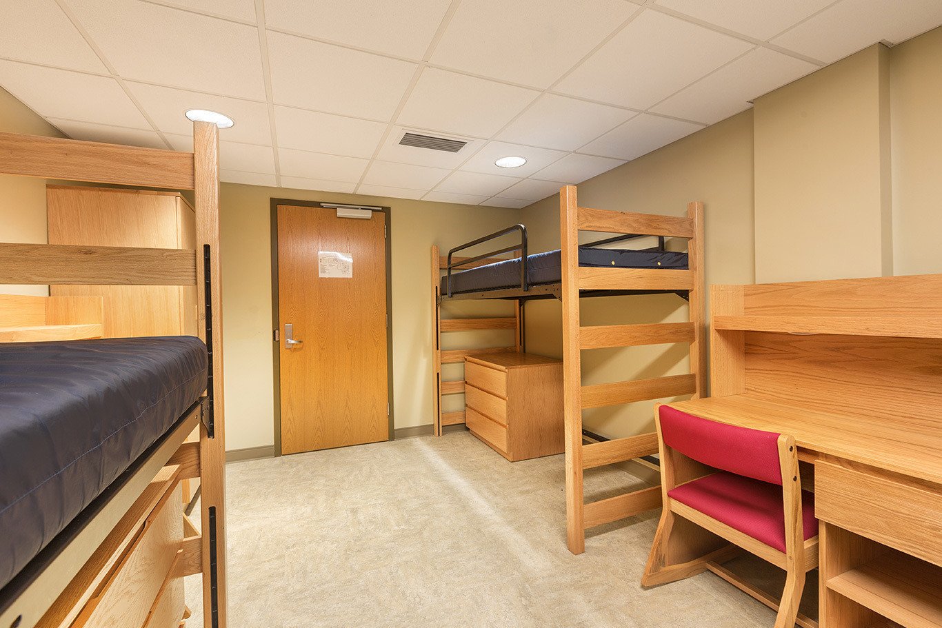 berea-bingham-hall-dorm-room