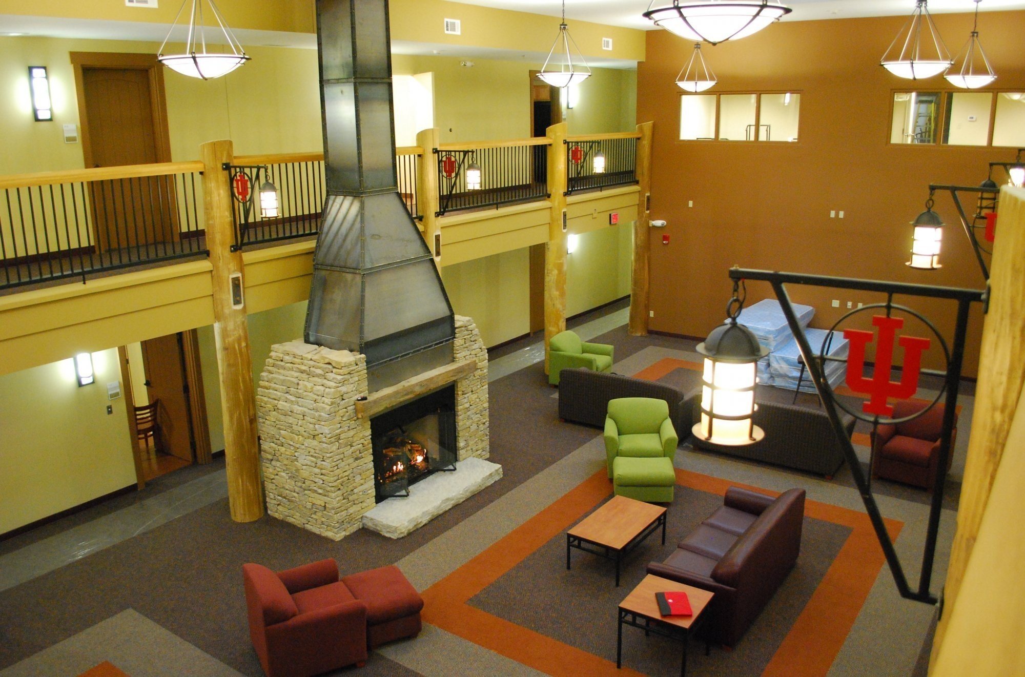 indiana-university-southeast-student-lodges-lounge