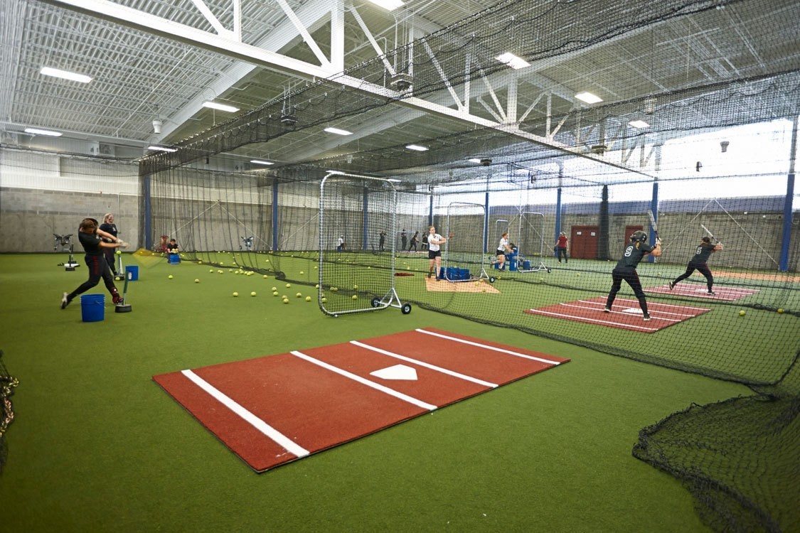 university-of-kentucky-john-cropp-softball-stadium-training-room