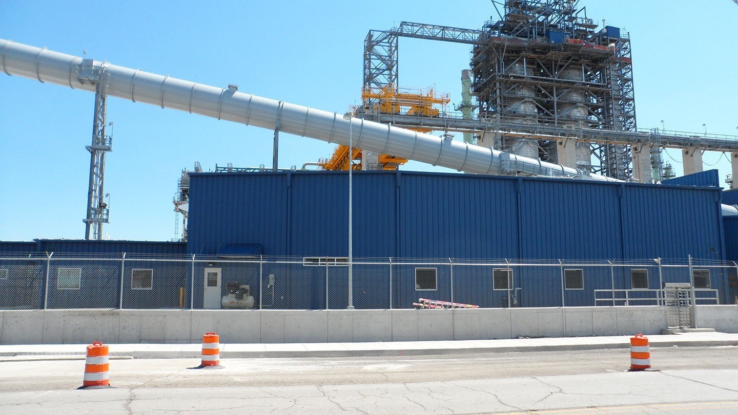 marathon-refinery-chemical-storage-mixing-facility-exterior-sideview