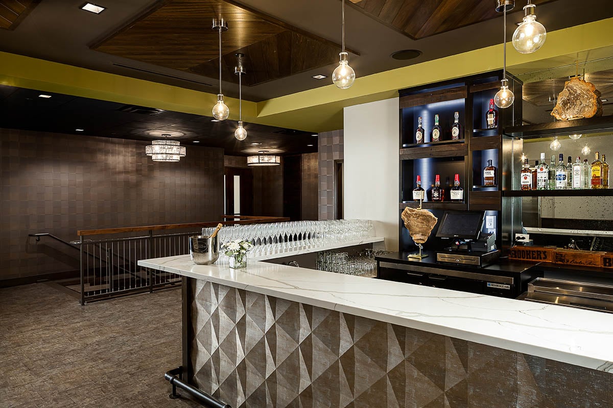 RiverHouse-Savor-restaurantbar