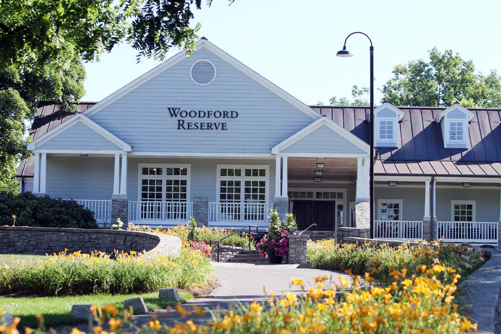woodford visitors center front-no-ppl